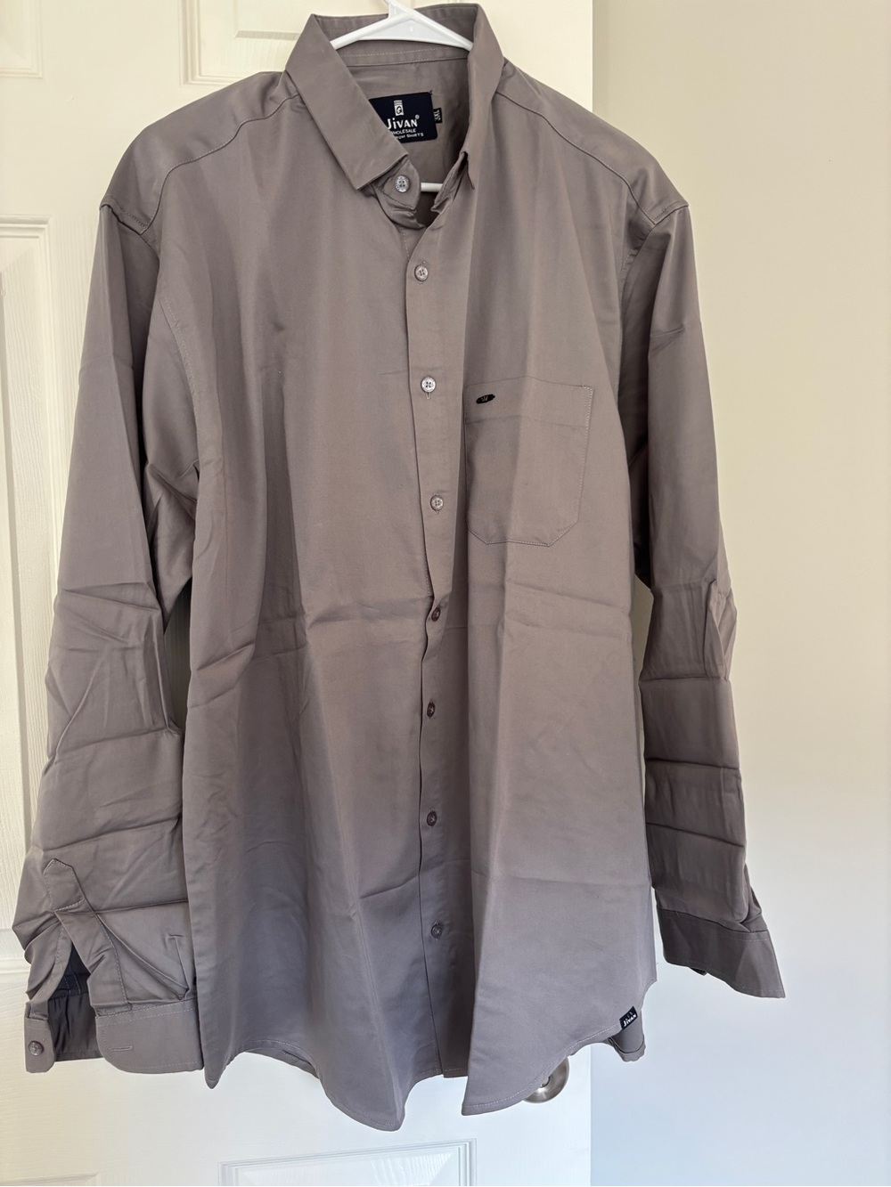 NEW Jivan Men’s Taupe Gray Formal Dress Shirt Long Sleeve NWOT